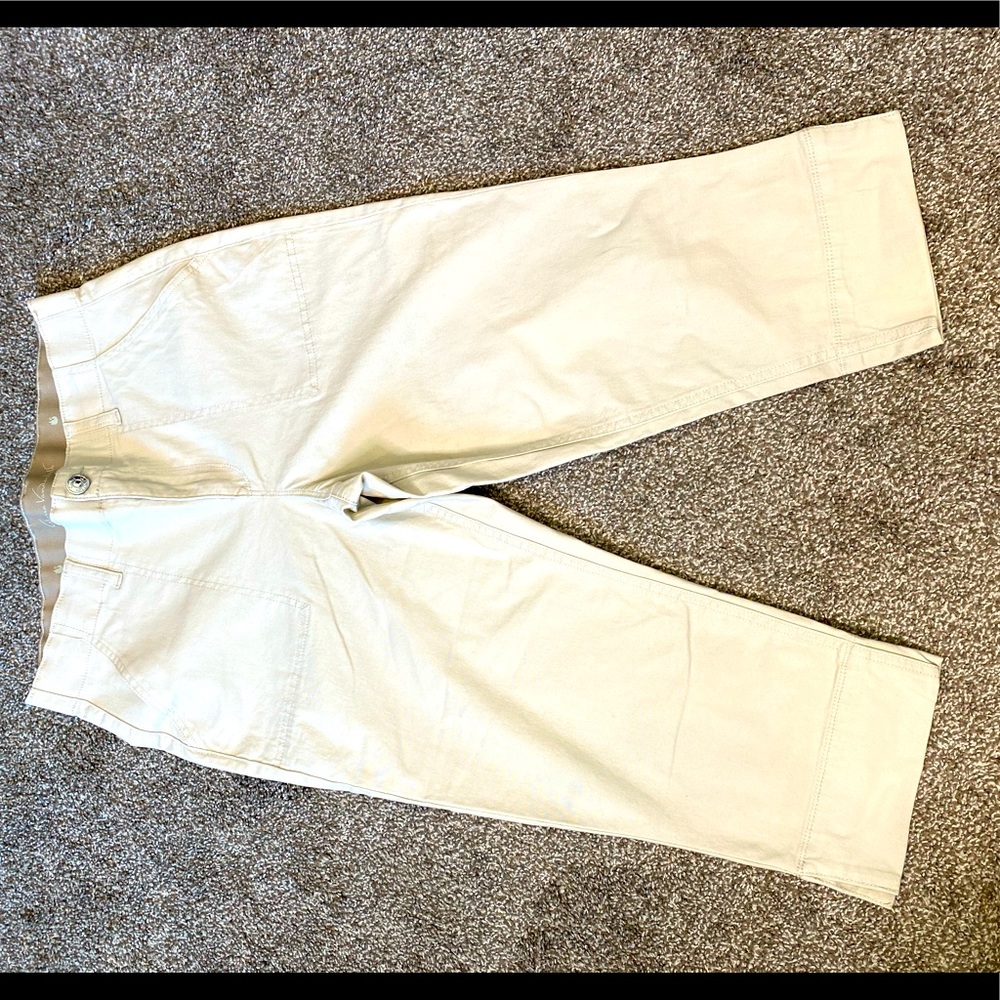 New!  Comfortable Relaxed Flexible Capri Pants